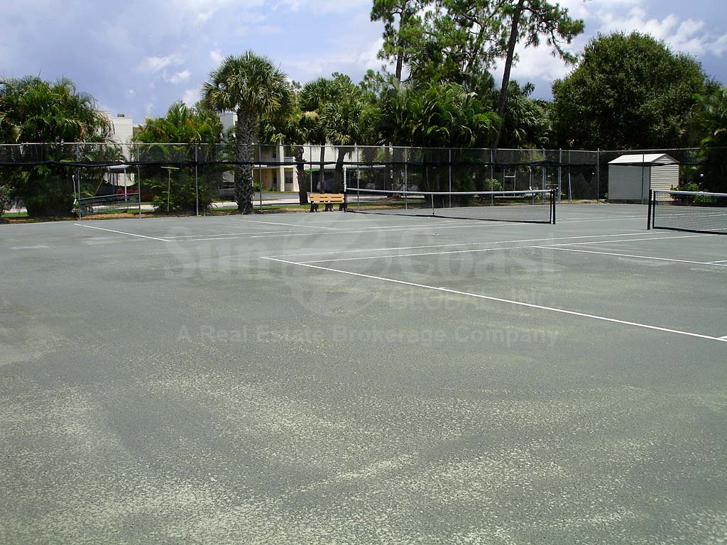 Forest Lakes Condos IV Tennis Courts